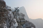 雪后华山图片