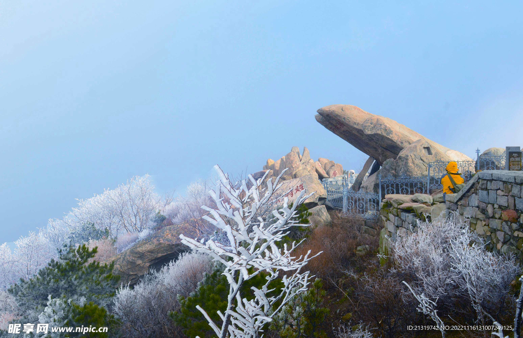 泰山冬日雪景