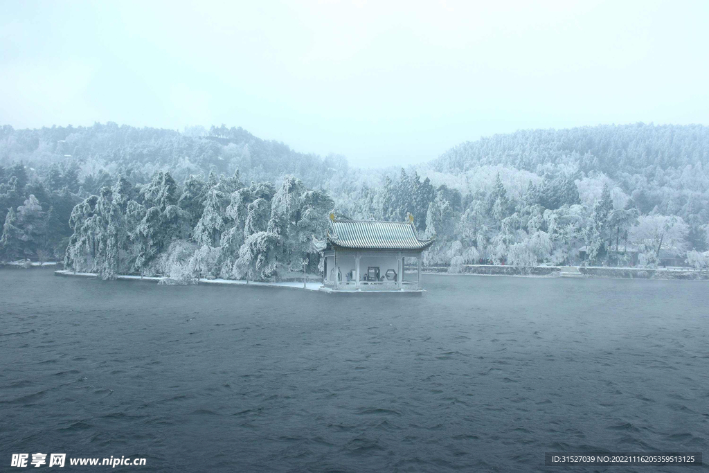 庐山冬日雪景