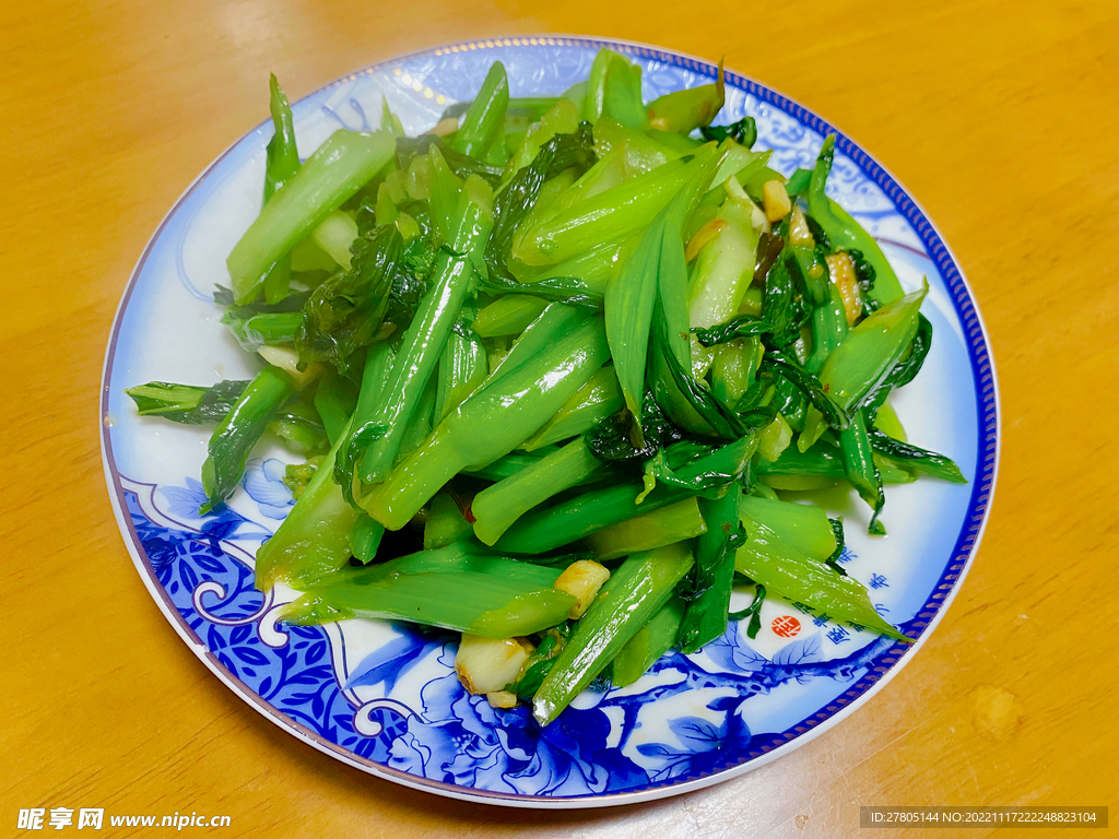 爆炒蒜香菜心