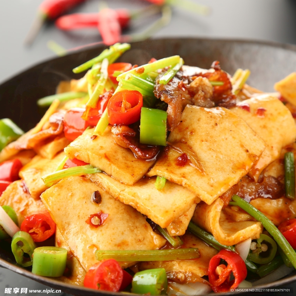 干锅千叶豆腐做法：不用油炸，香辣开胃又过瘾，比饭店的还好吃 - 哔哩哔哩
