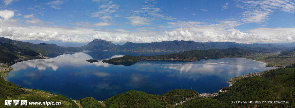 泸沽湖全景摄影