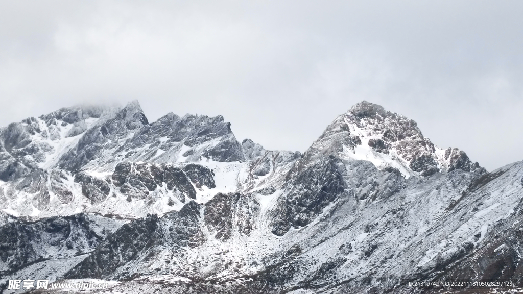 玉龙雪山摄影图