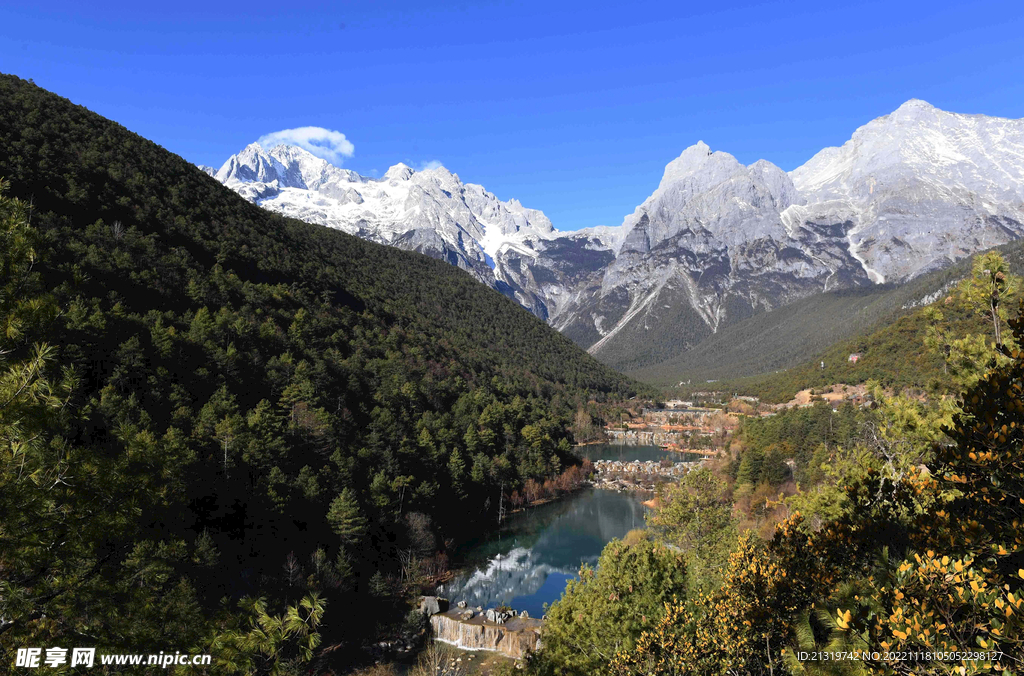 玉龙雪山图片