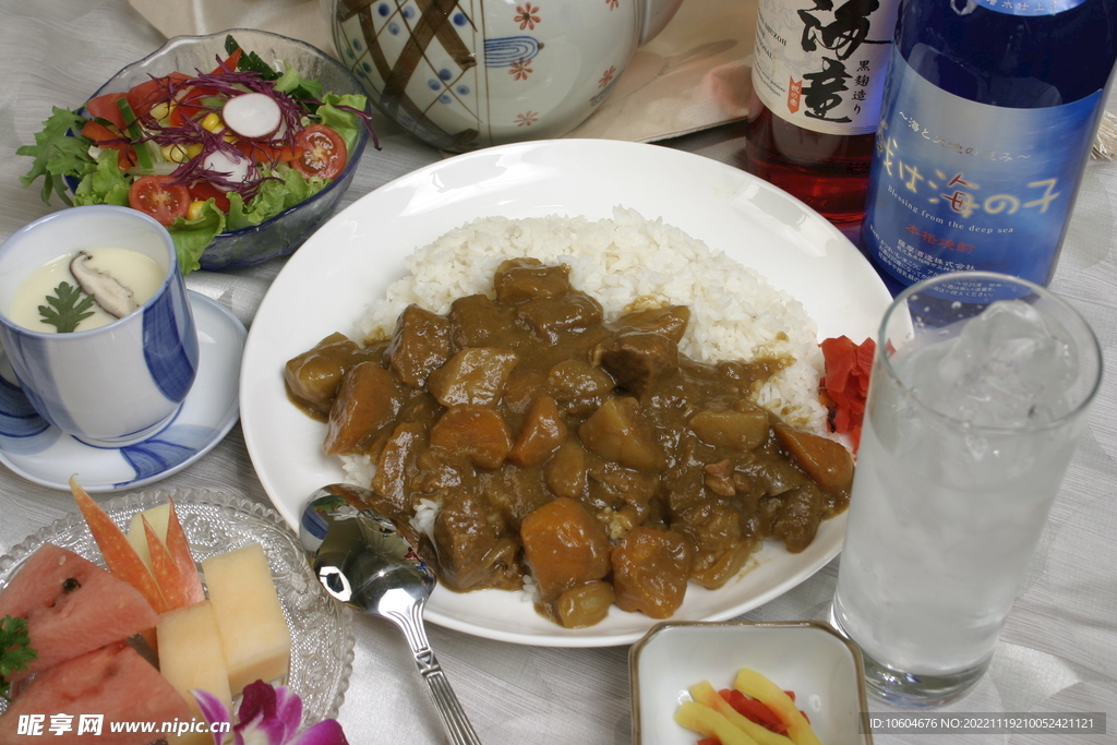 牛肉咖喱饭定食