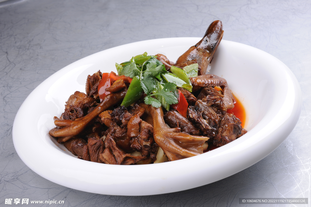 美味香焖鸭