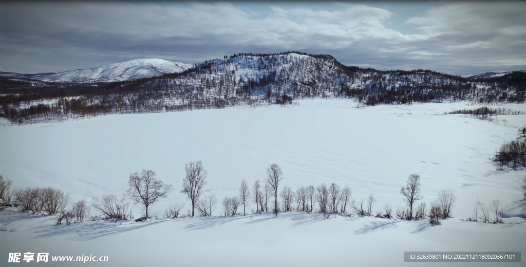 雪山