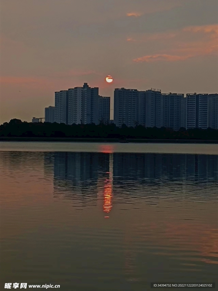 日出 朝霞 高楼大厦 地平线 