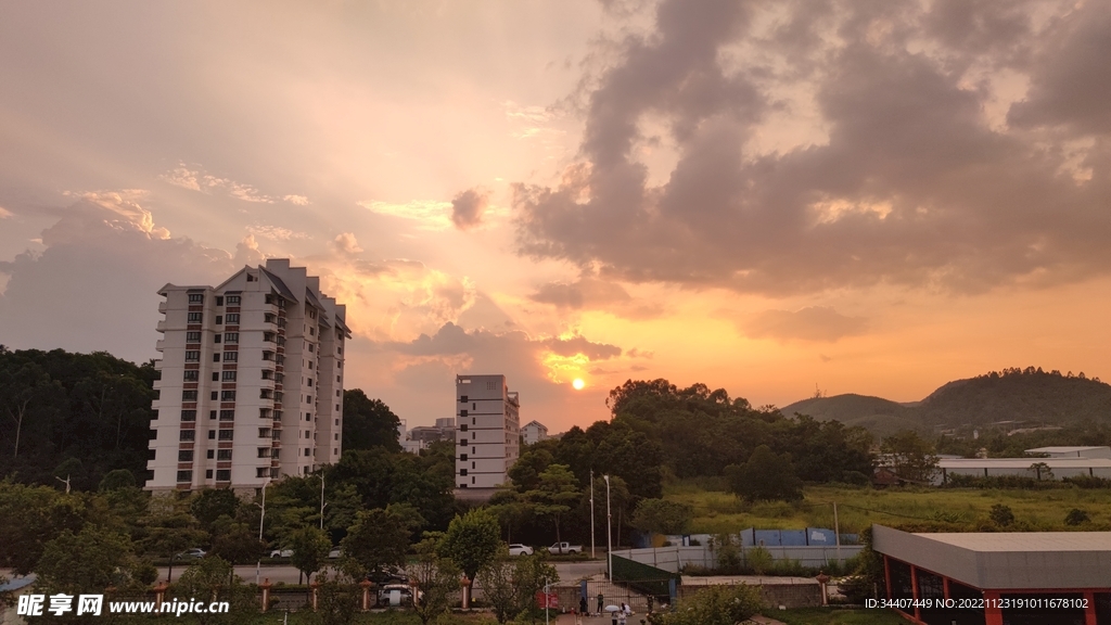 黄昏