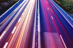 公路拖影