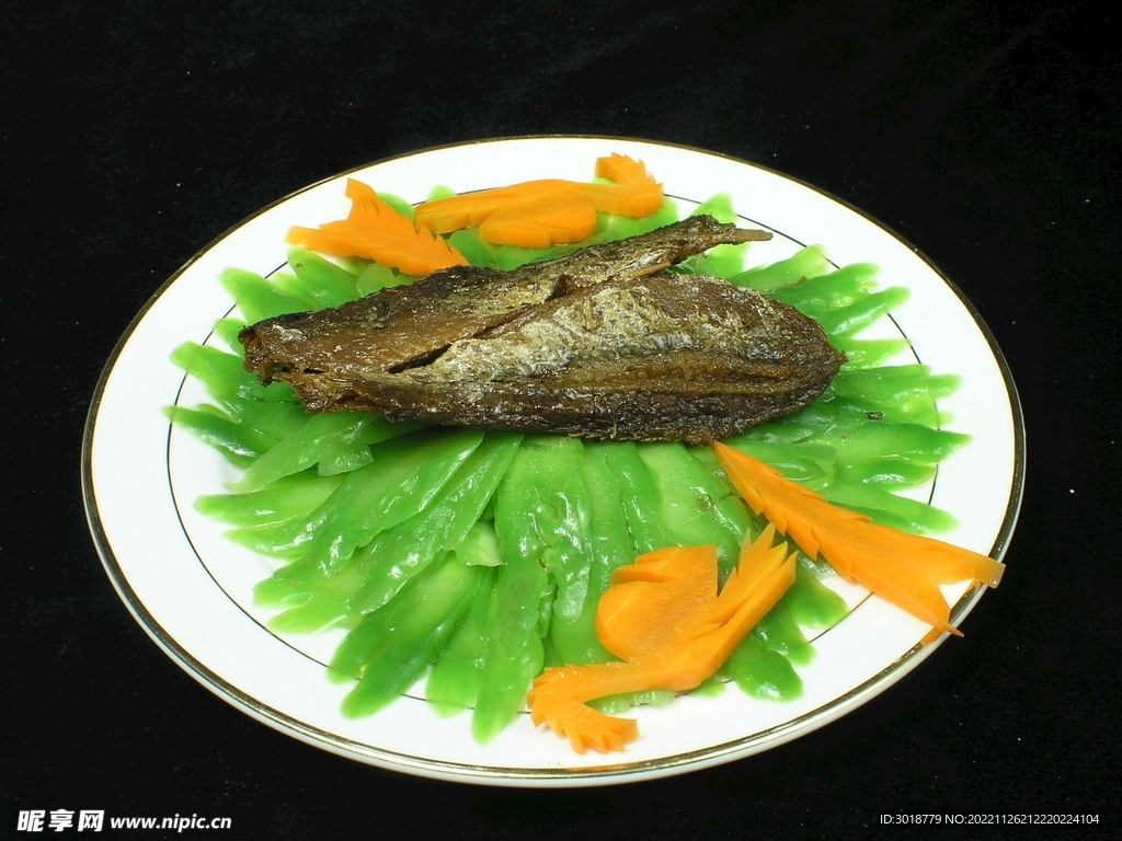 豆豉鲮鱼拌凉瓜