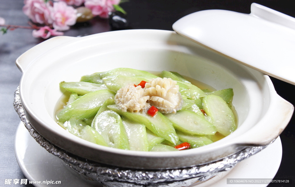 土丝瓜酿鲜鲍