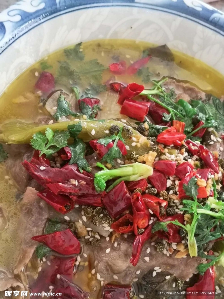 酸菜肉片