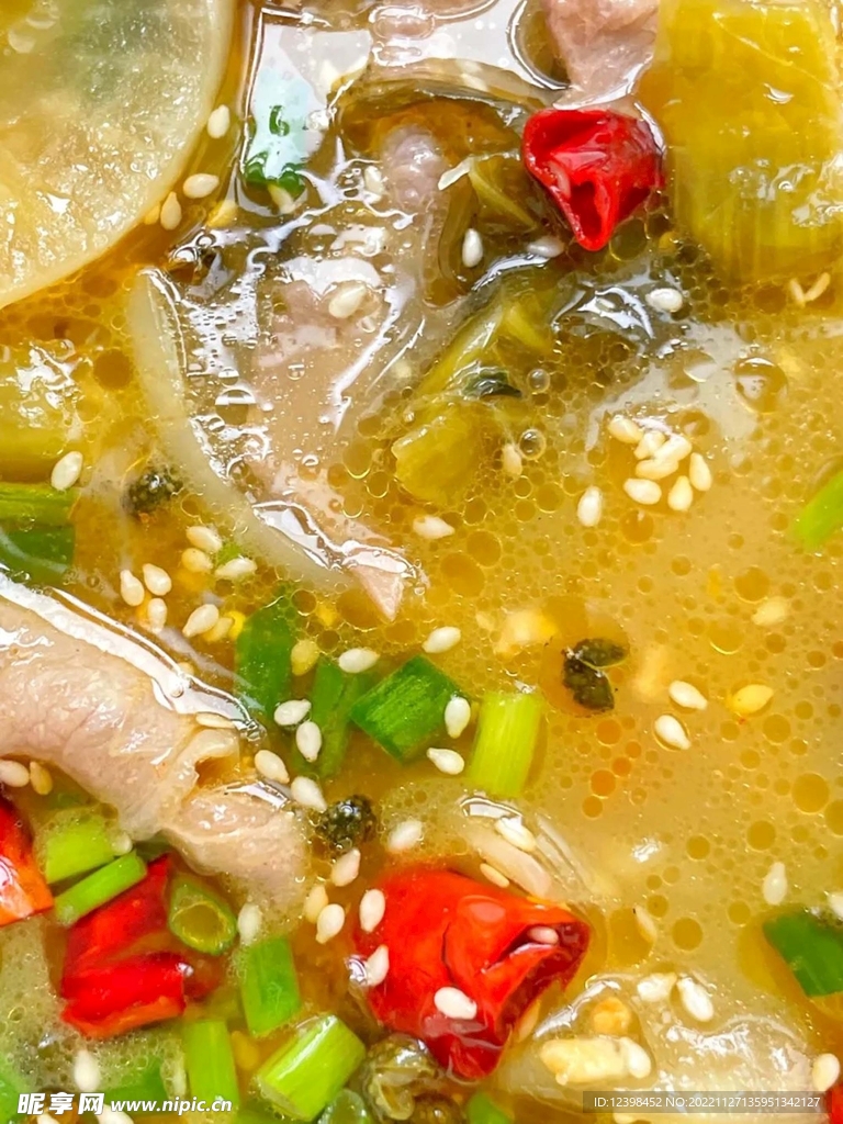 酸菜肉片