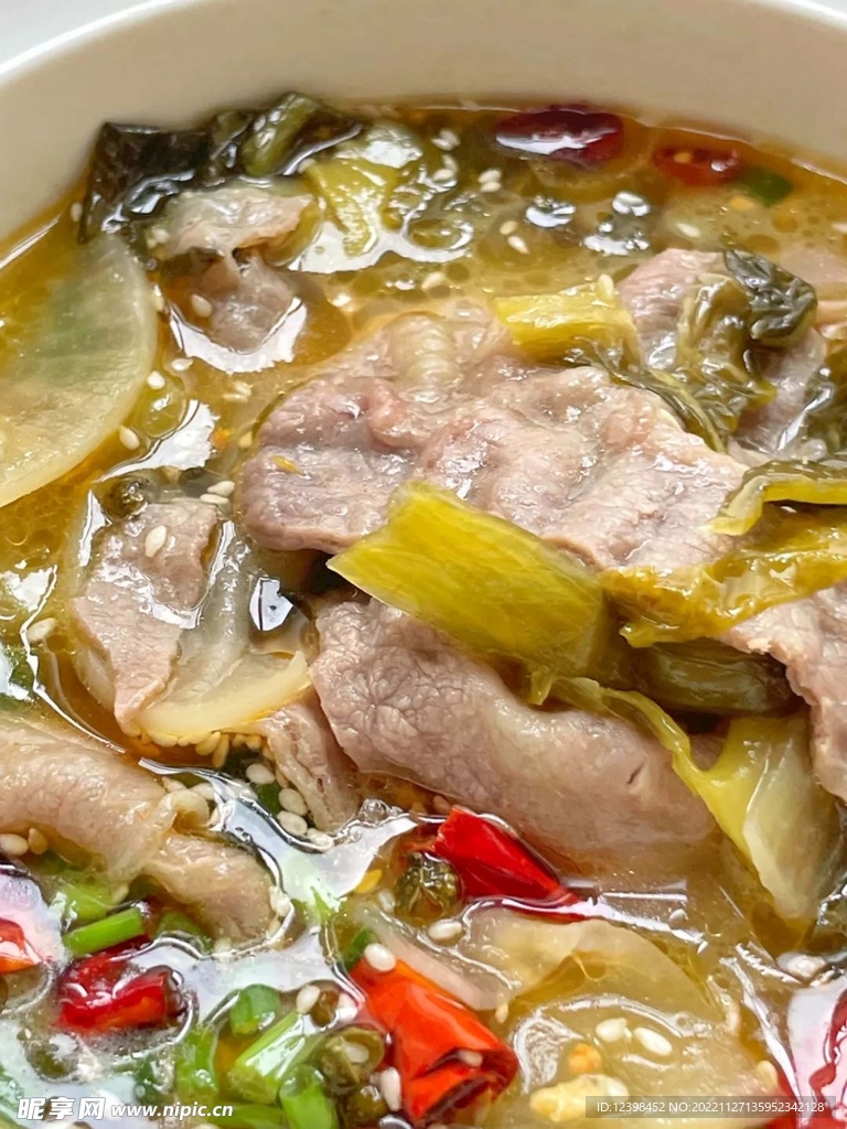 酸菜肉片