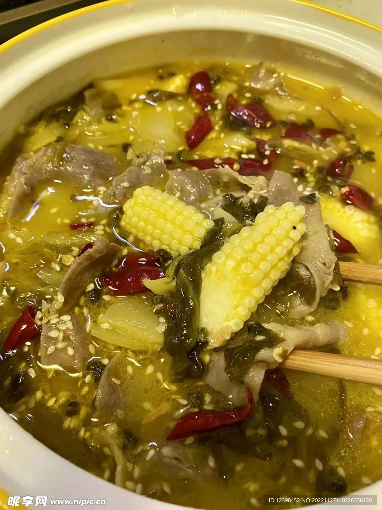 酸菜肉片汤