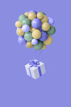 礼物和气球