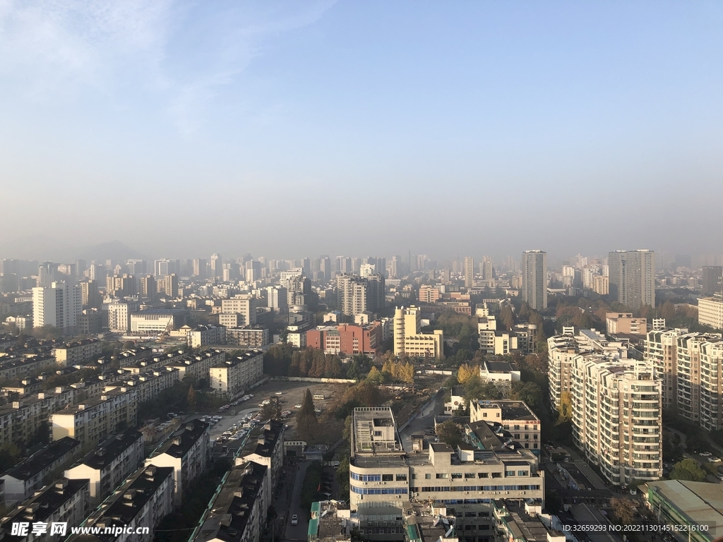 清晨
