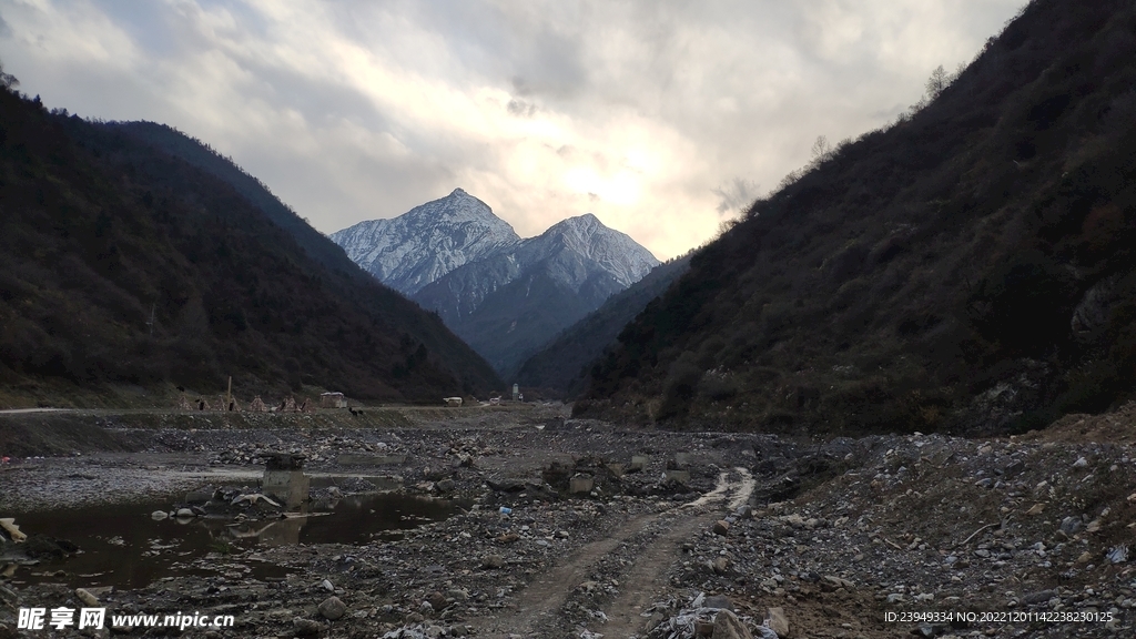 雪山