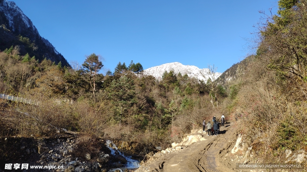 雪山