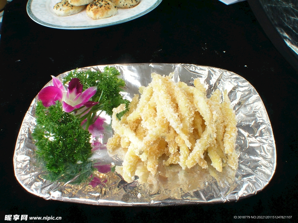 软炸银鱼怎么做_软炸银鱼的做法_艺朵儿五味家宴_豆果美食