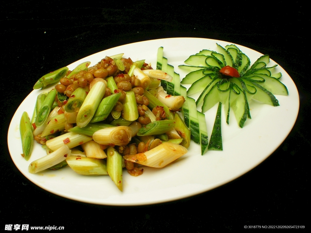 大蒜腊八豆肉沫