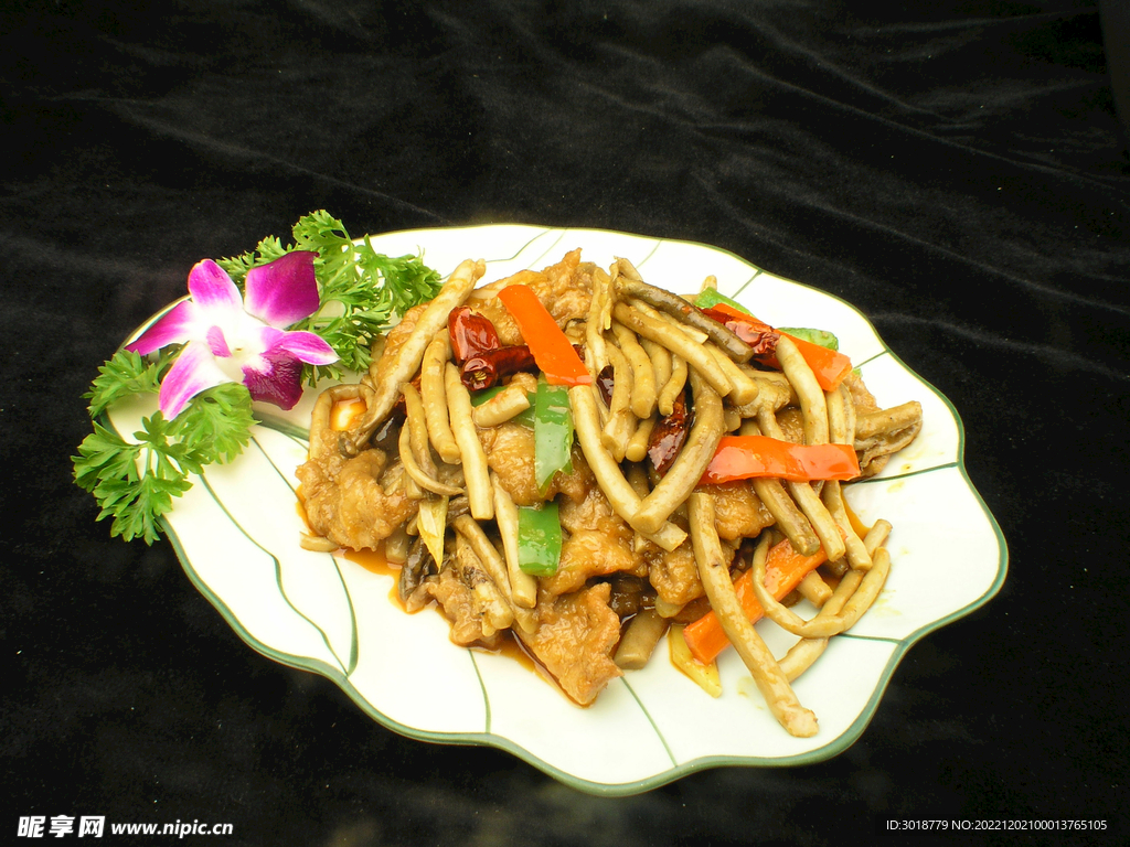茶树菇牛爽肉