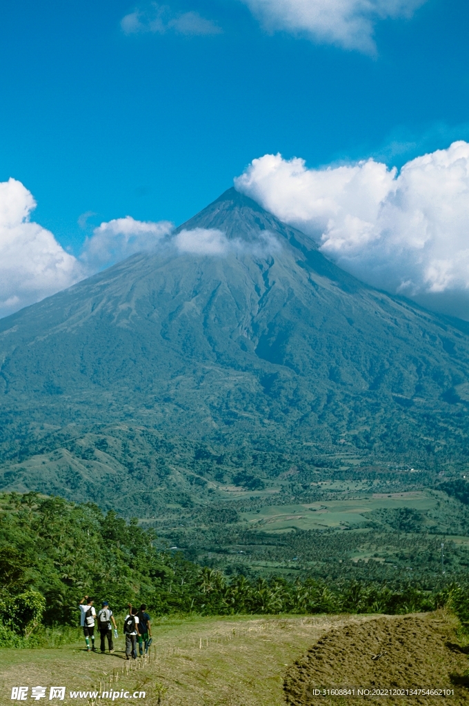 火山 