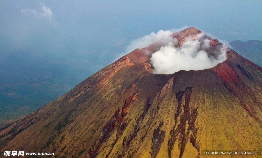 火山 
