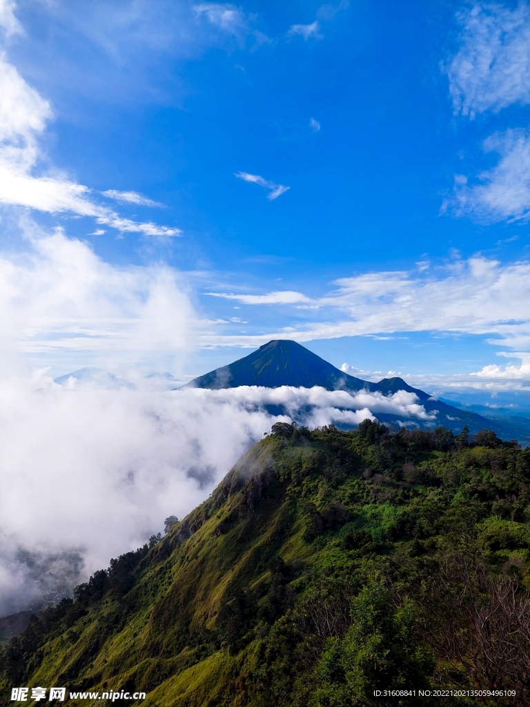 火山 