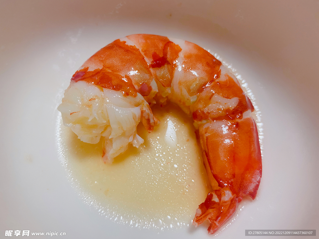 虾虾在煎锅上烤近照片摄影图片_ID:133049777-Veer图库