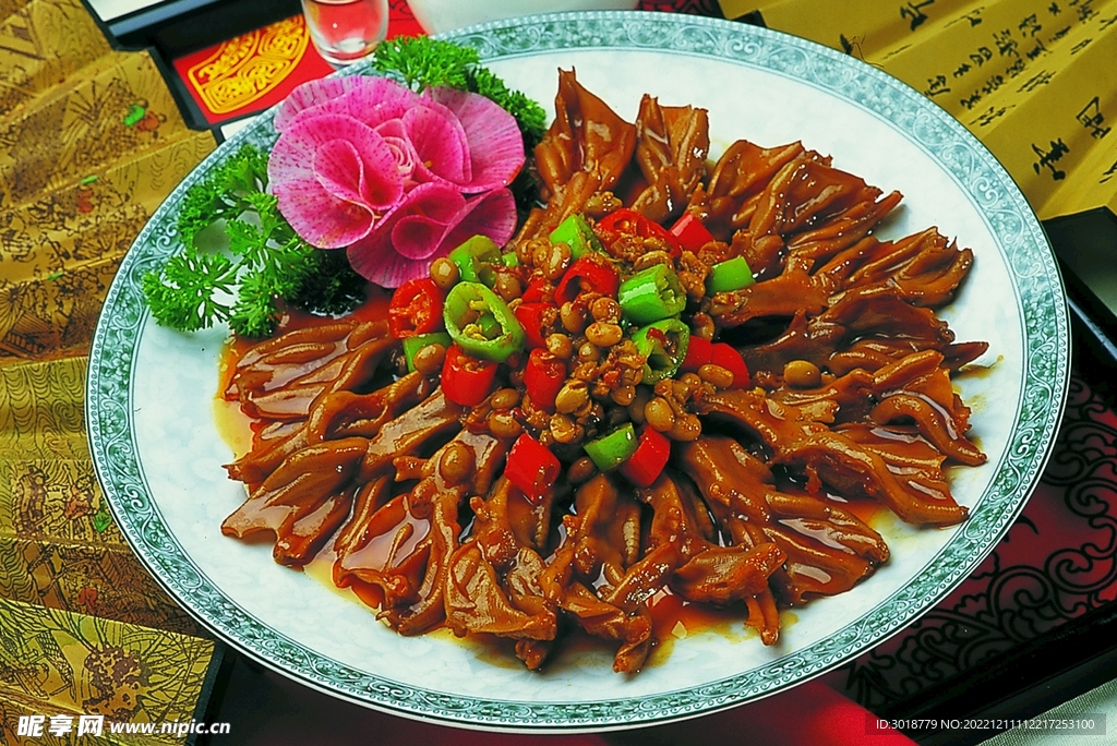 豉椒焖鸭掌
