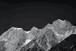 大山 山峦 雪山 黑白 