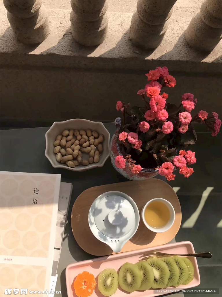 鲜花水果拼盘 