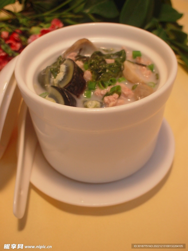 皮蛋紫菜肉碎汤