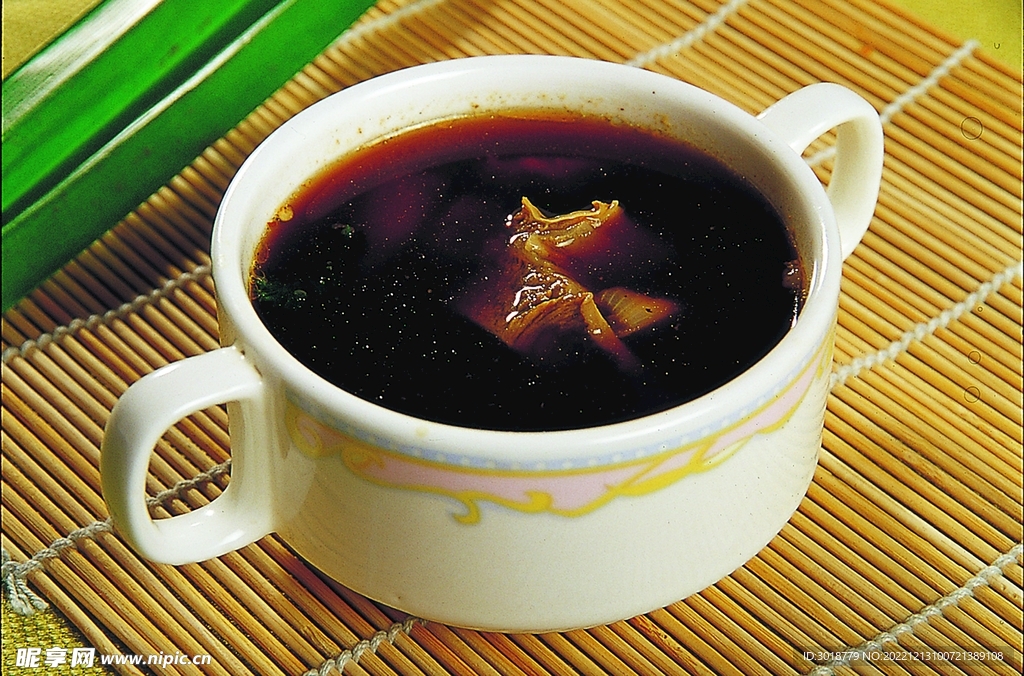 酸辣牛腩汤