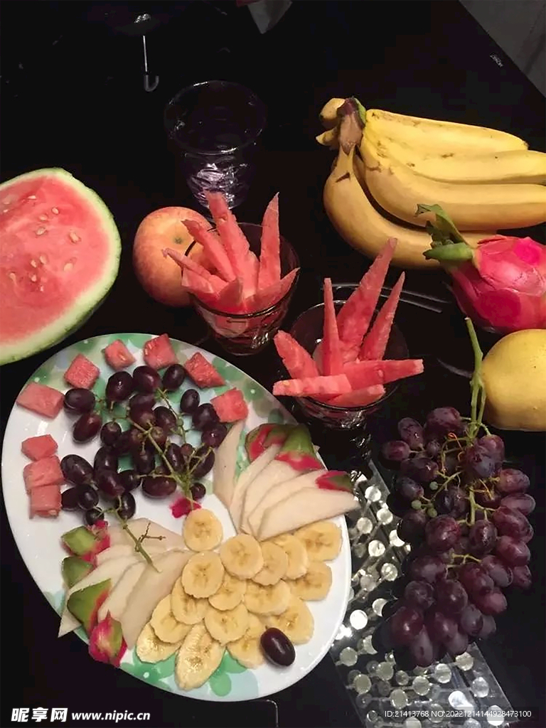 水果拼盘摆盘 