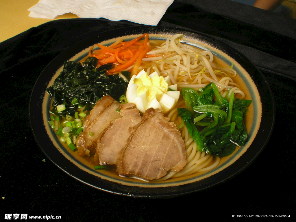 酱油拉面