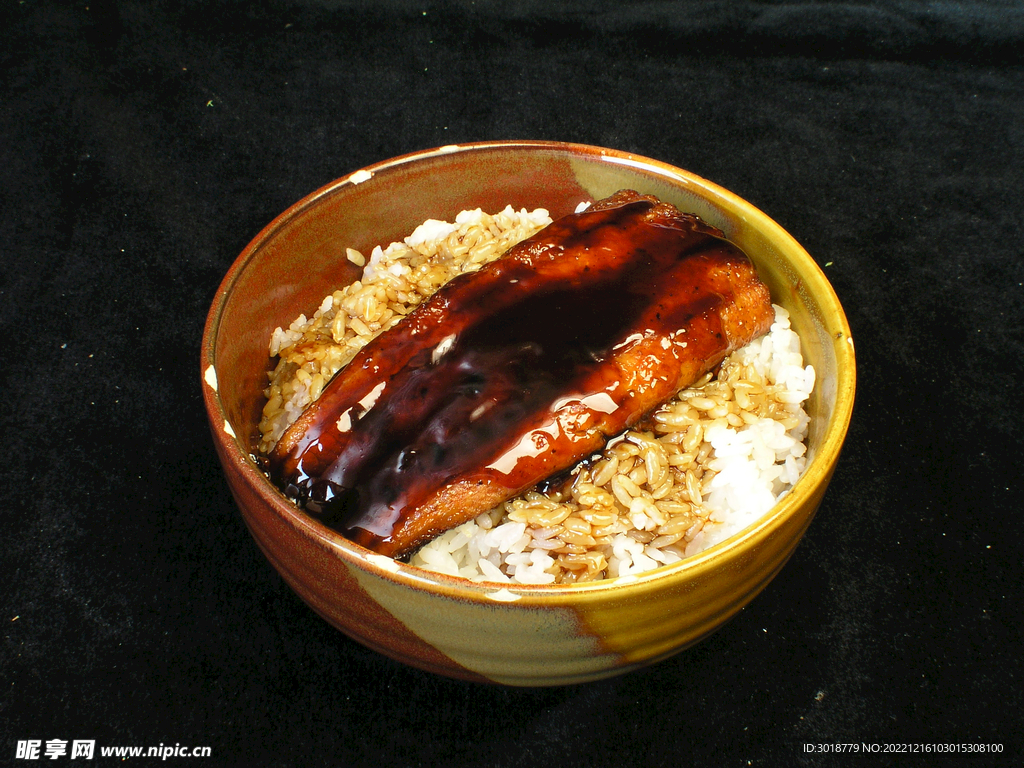 鳗鱼饭