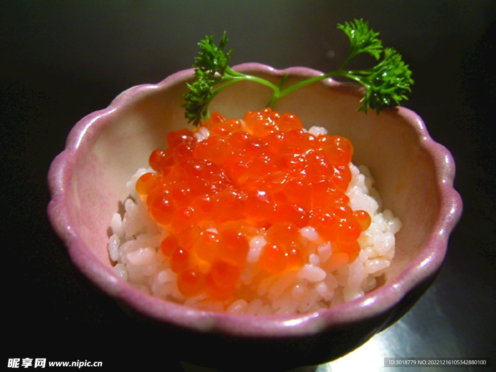 红鱼子拌饭