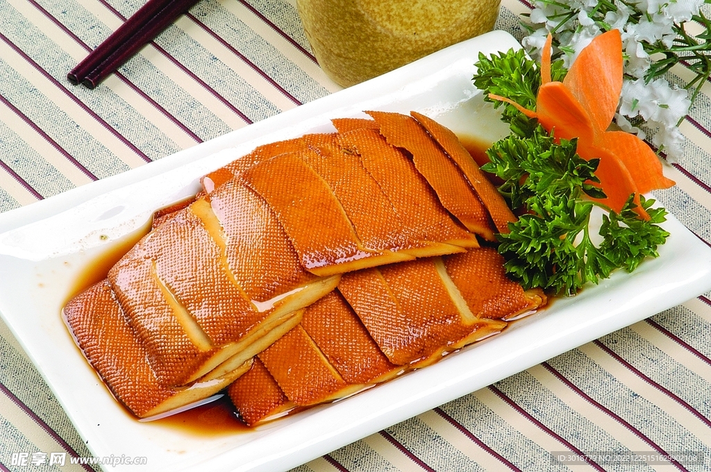 卤豆干