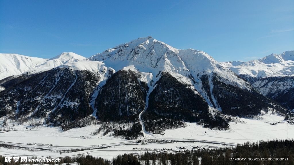 雪山