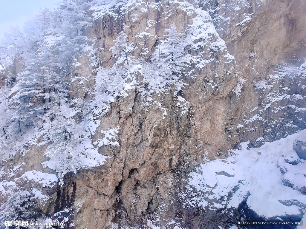 洛阳老君山雪景