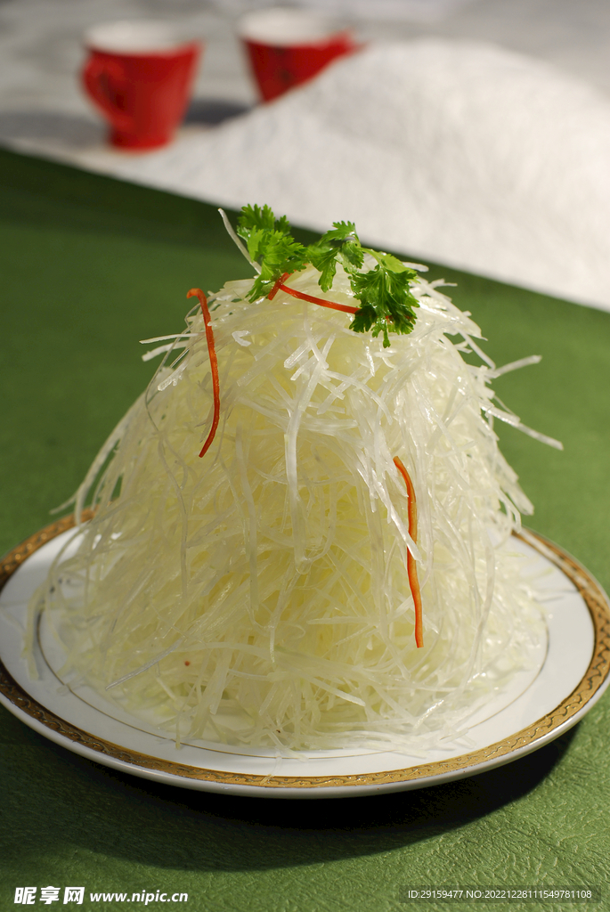 炝拌苤兰丝