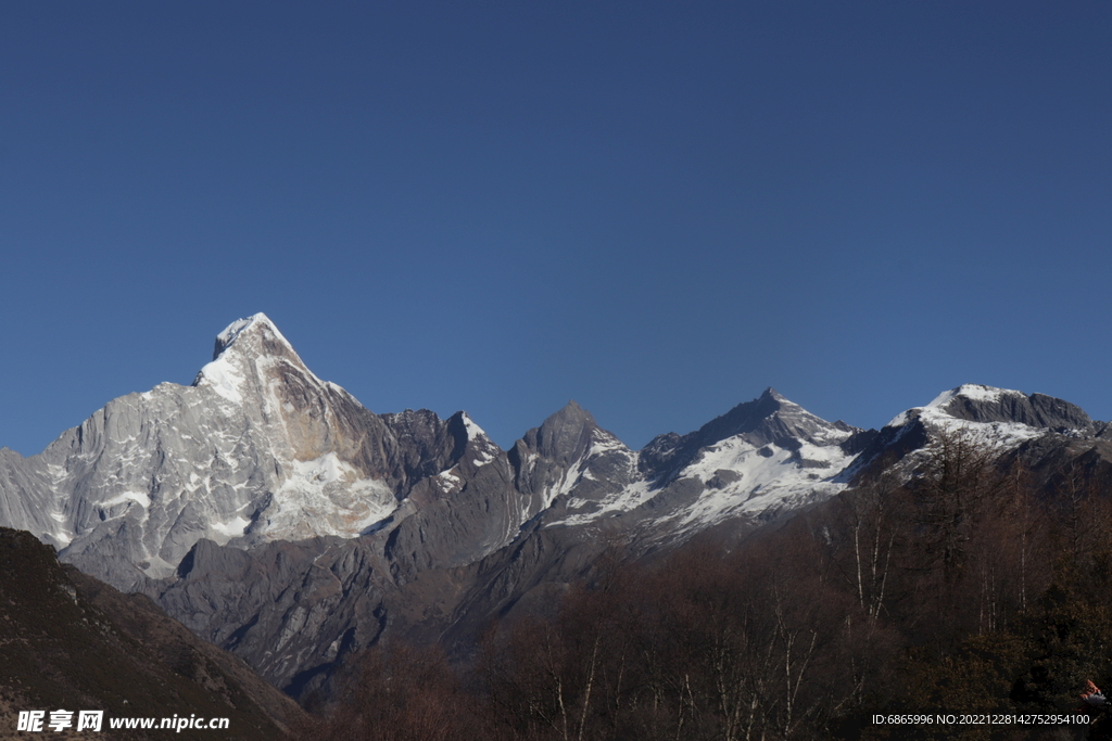 四姑娘山