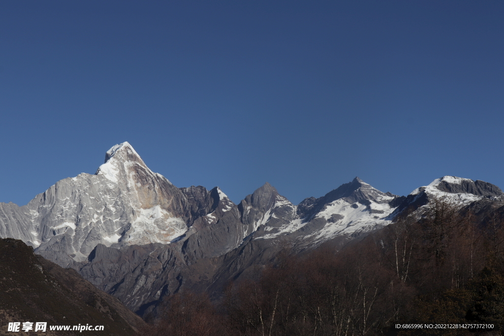 四姑娘山