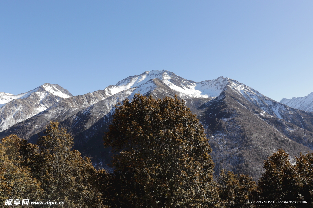 四姑娘山