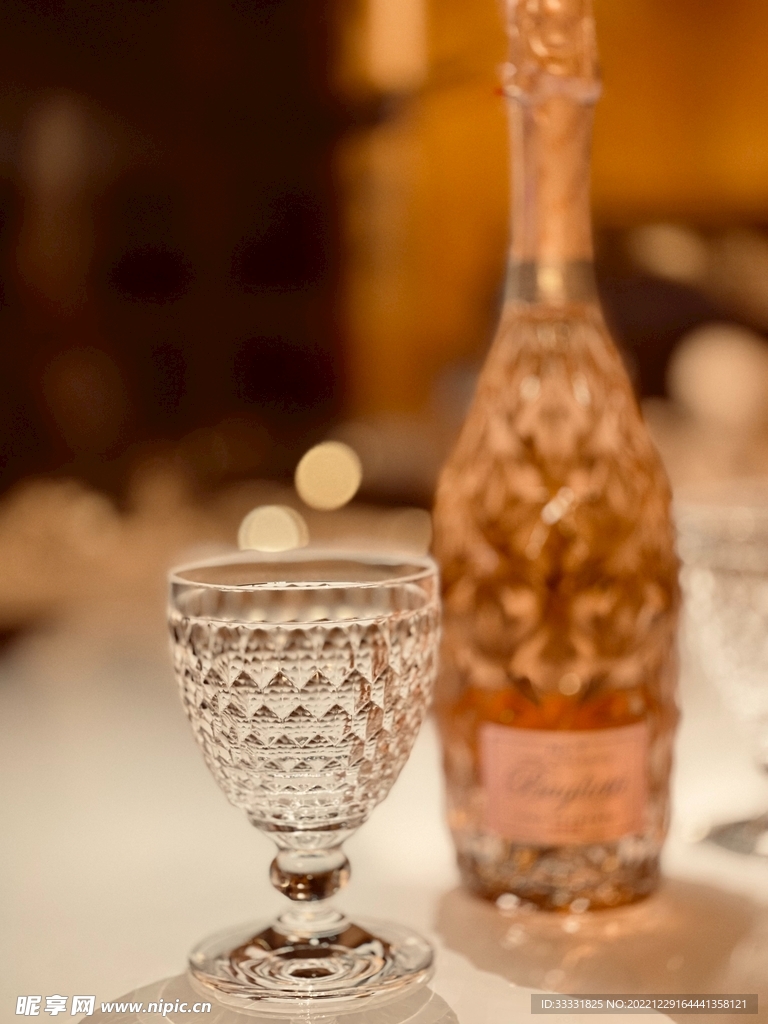 酒杯