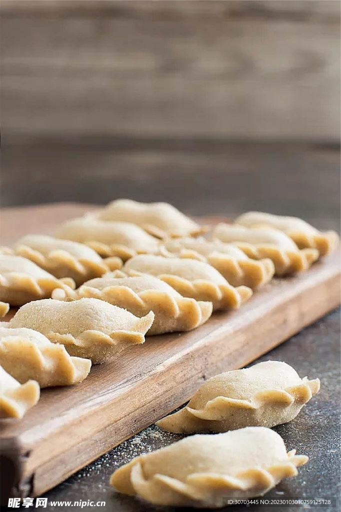 白色饺子