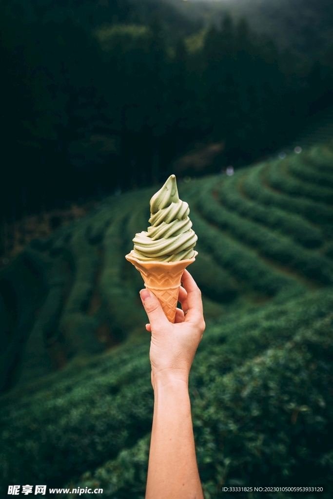冰淇淋